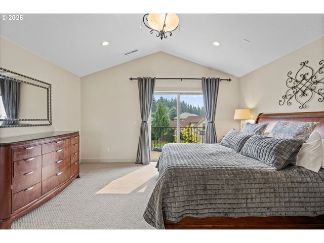 3603 Nw OREGON Ct, Camas, WA 98607