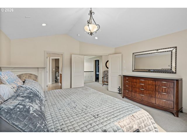 3603 Nw OREGON Ct, Camas, WA 98607
