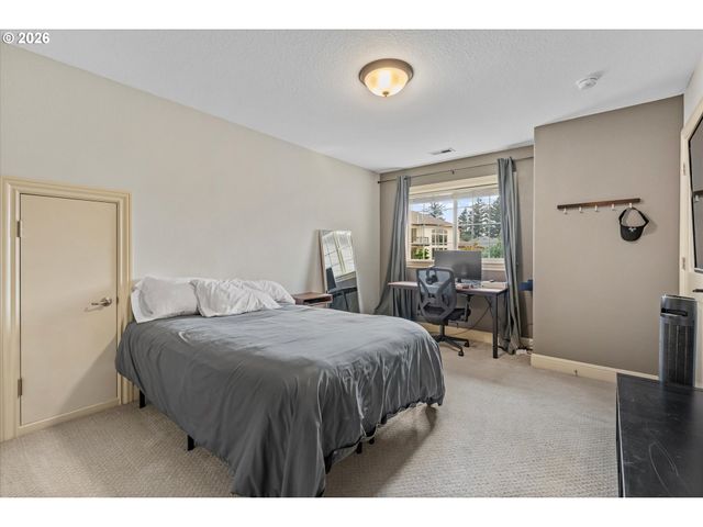 3603 Nw OREGON Ct, Camas, WA 98607