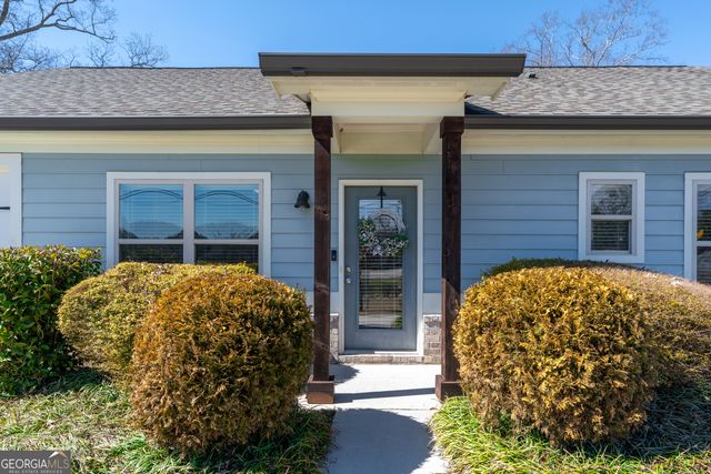 1460 Mineral Springs Road, Hoschton, GA 30548