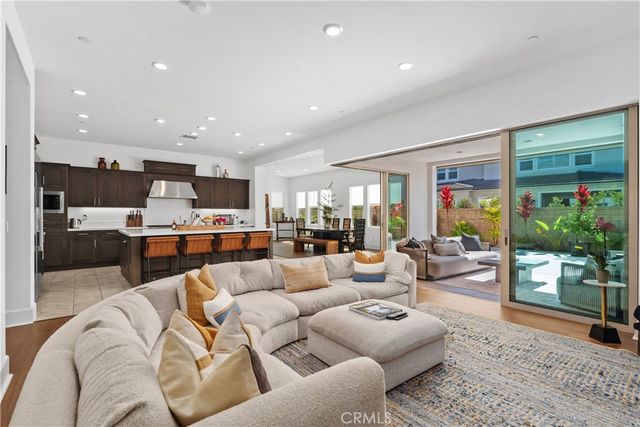 17311 Cobblestone Lane, Huntington Beach, CA 92649