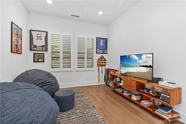 17311 Cobblestone Lane, Huntington Beach, CA 92649