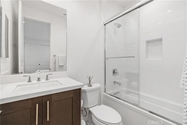 17311 Cobblestone Lane, Huntington Beach, CA 92649
