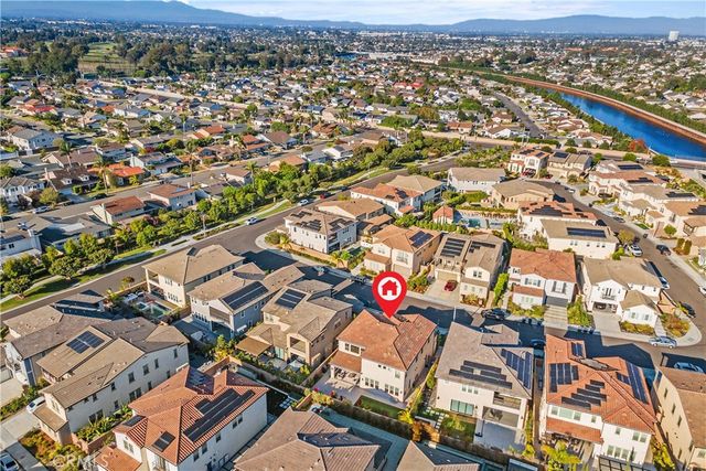 17311 Cobblestone Lane, Huntington Beach, CA 92649