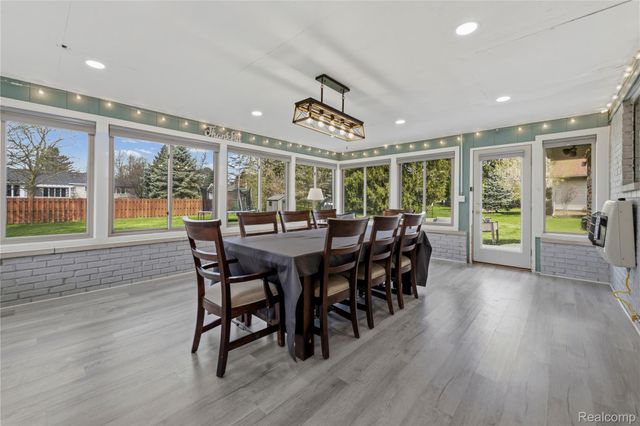 9332 Oakmont Drive, Grand Blanc Charter Township, MI 48439