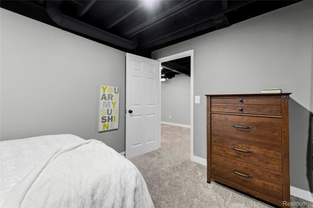 9332 Oakmont Drive, Grand Blanc Charter Township, MI 48439