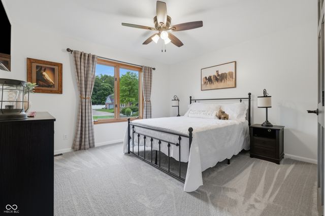636 W Shel Lyn Court, Greenfield, IN 46140