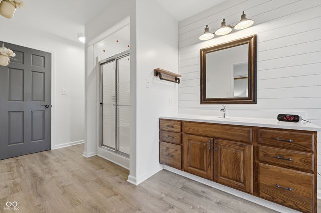 636 W Shel Lyn Court, Greenfield, IN 46140