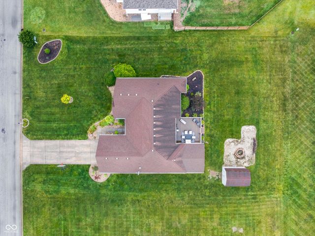 636 W Shel Lyn Court, Greenfield, IN 46140