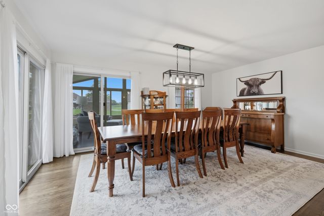 636 W Shel Lyn Court, Greenfield, IN 46140