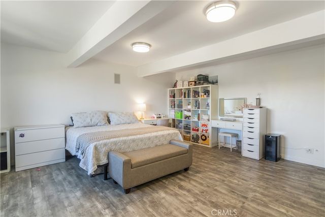 4999 Alatar Drive, Woodland Hills, CA 91364