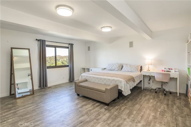 4999 Alatar Drive, Woodland Hills, CA 91364