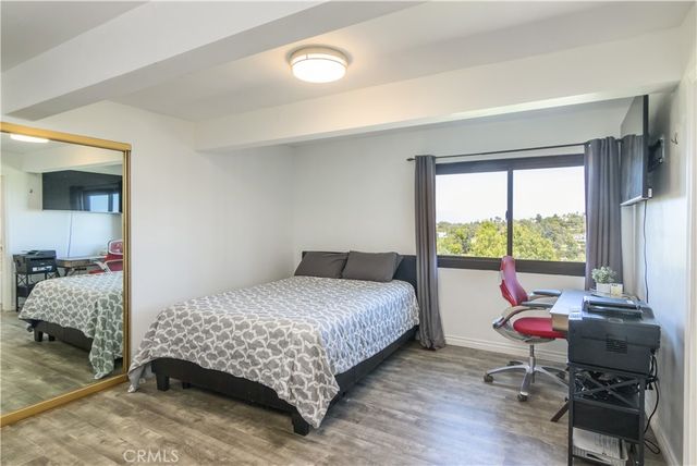 4999 Alatar Drive, Woodland Hills, CA 91364