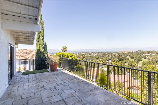 4999 Alatar Drive, Woodland Hills, CA 91364