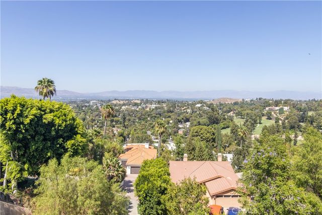 4999 Alatar Drive, Woodland Hills, CA 91364