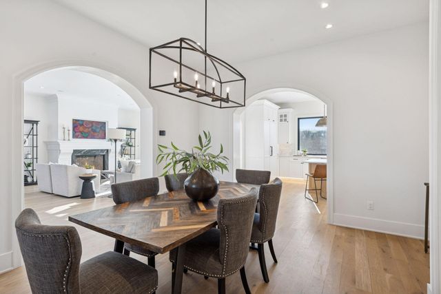 6695 Mckown Court, Independence, MN 55359