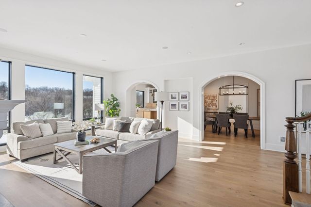 6695 Mckown Court, Independence, MN 55359