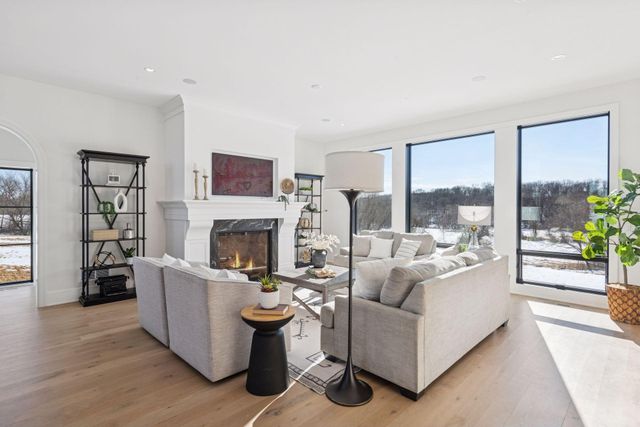 6695 Mckown Court, Independence, MN 55359