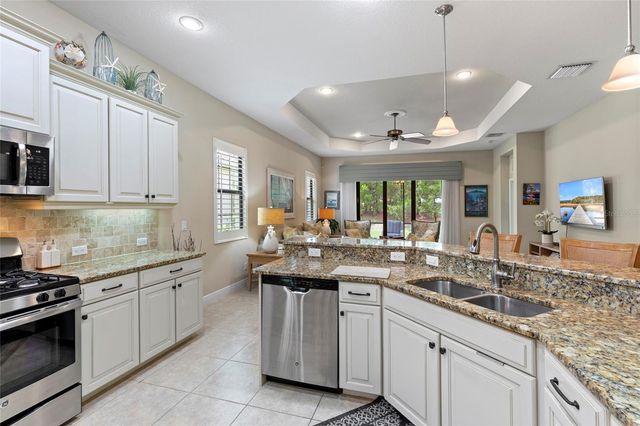 14426 WHITEMOSS TERRACE, Lakewood Ranch, FL 34202