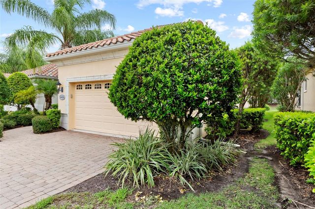 14426 WHITEMOSS TERRACE, Lakewood Ranch, FL 34202