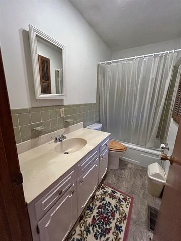 60 Garrett Drive, Wayne, WV 25570