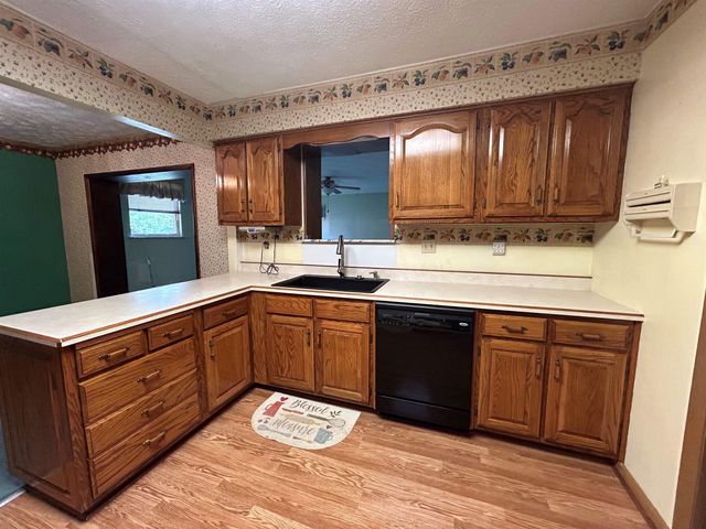 60 Garrett Drive, Wayne, WV 25570