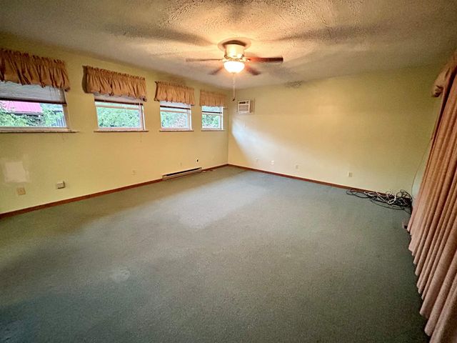 60 Garrett Drive, Wayne, WV 25570