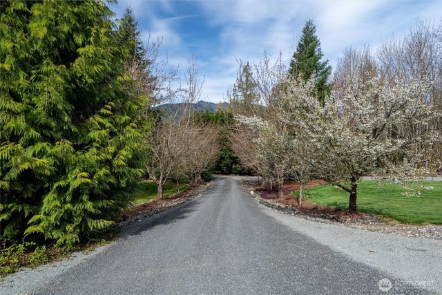 861 Summerhill Drive, Sedro Woolley, WA 98284