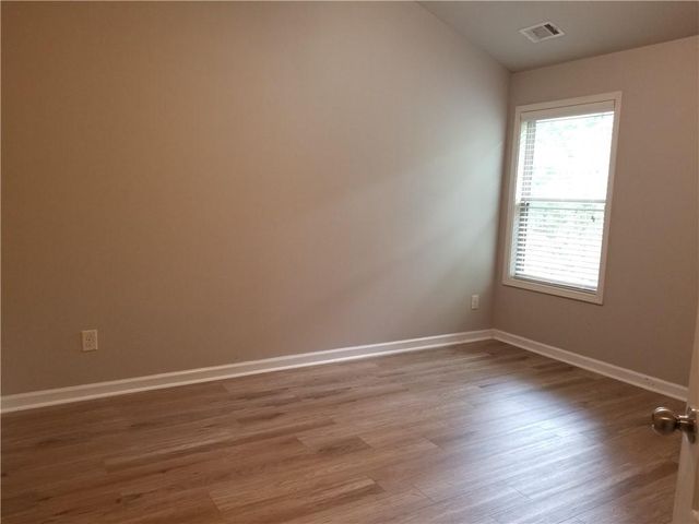 5930 Vista Brook Drive, Suwanee, GA 30024