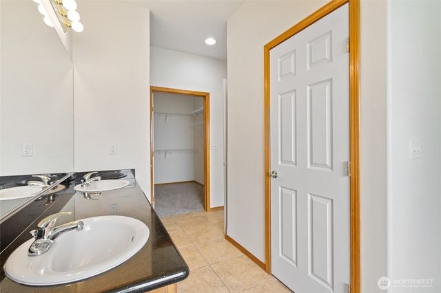 121 Scenic Drive NE, Moses Lake, WA 98837