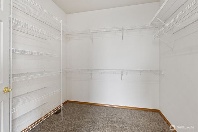 121 Scenic Drive NE, Moses Lake, WA 98837