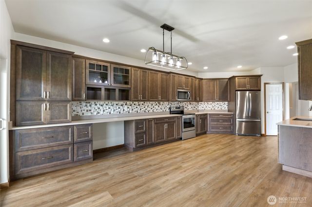 121 Scenic Drive NE, Moses Lake, WA 98837