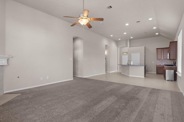 1501 Brook Hollow Drive, Pearland, TX 77581