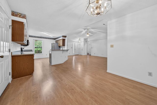 222 Rum Bluff Blvd., Longs, SC 29568