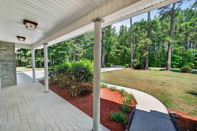 222 Rum Bluff Blvd., Longs, SC 29568