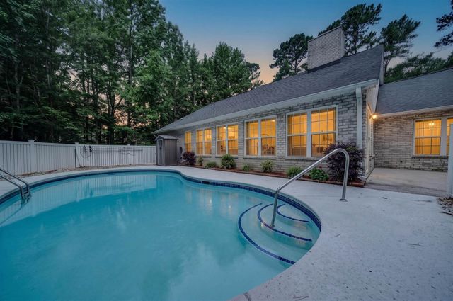 222 Rum Bluff Blvd., Longs, SC 29568