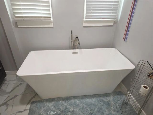 1902 W 65th, Los Angeles, CA 90047