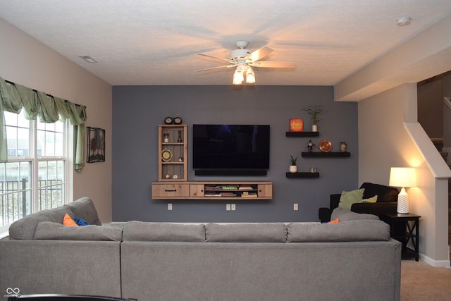 5323 Maywood Drive, Whitestown, IN 46075