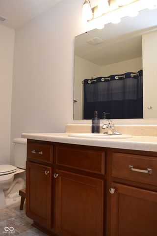 5323 Maywood Drive, Whitestown, IN 46075