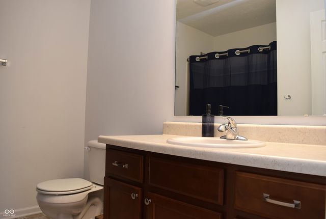 5323 Maywood Drive, Whitestown, IN 46075