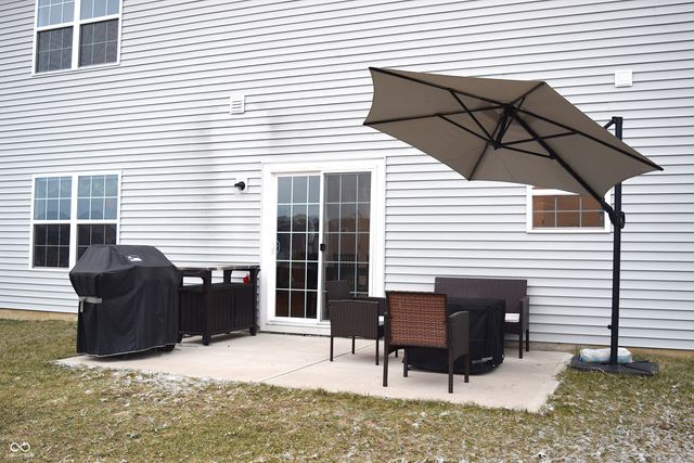 5323 Maywood Drive, Whitestown, IN 46075