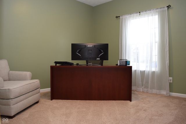 5323 Maywood Drive, Whitestown, IN 46075