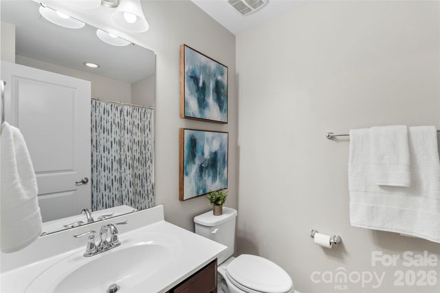 1845 Fleetwood Drive, Charlotte, NC 28208