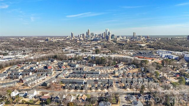 1845 Fleetwood Drive, Charlotte, NC 28208