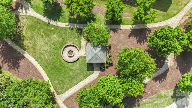 1845 Fleetwood Drive, Charlotte, NC 28208