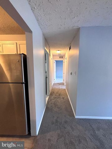 4810B ABERDEEN DR, Mount Laurel, NJ 08054