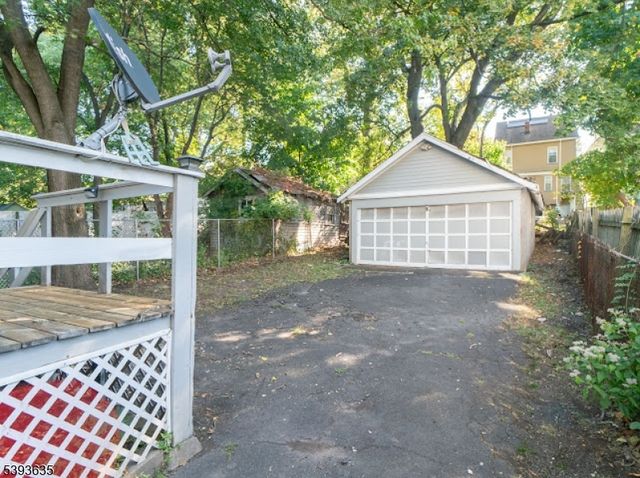 134 Maple Ave, Irvington Twp., NJ 07111