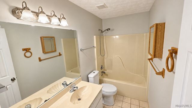 3606 Farmfield Lane, Montgomery, AL 36116