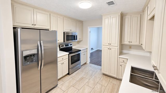 3606 Farmfield Lane, Montgomery, AL 36116