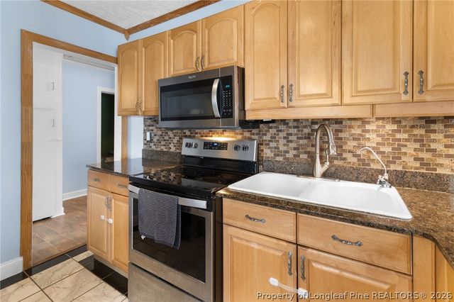 1419 Summitt Avenue, Fayetteville, NC 28305